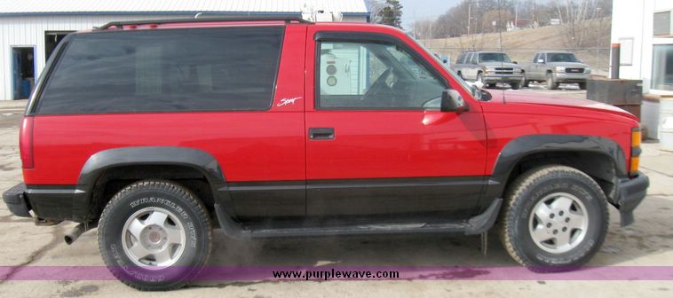 image for item 3356 1996 Chevrolet Tahoe