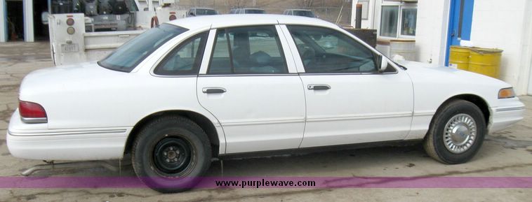 image for item 3358 1997 Ford Crown Victoria Police Interceptor
