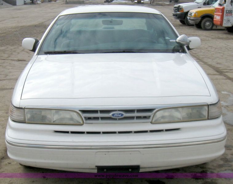 image for item 3358 1997 Ford Crown Victoria Police Interceptor