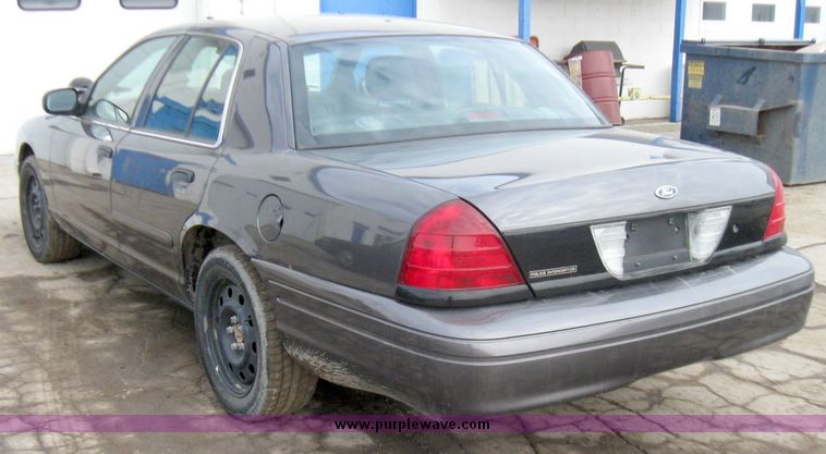 image for item 3361 2007 Ford Crown Victoria Police Interceptor