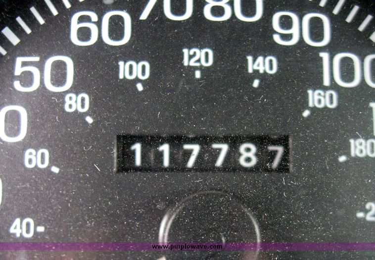 image for item 3362 1995 Ford Crown Victoria Police Interceptor