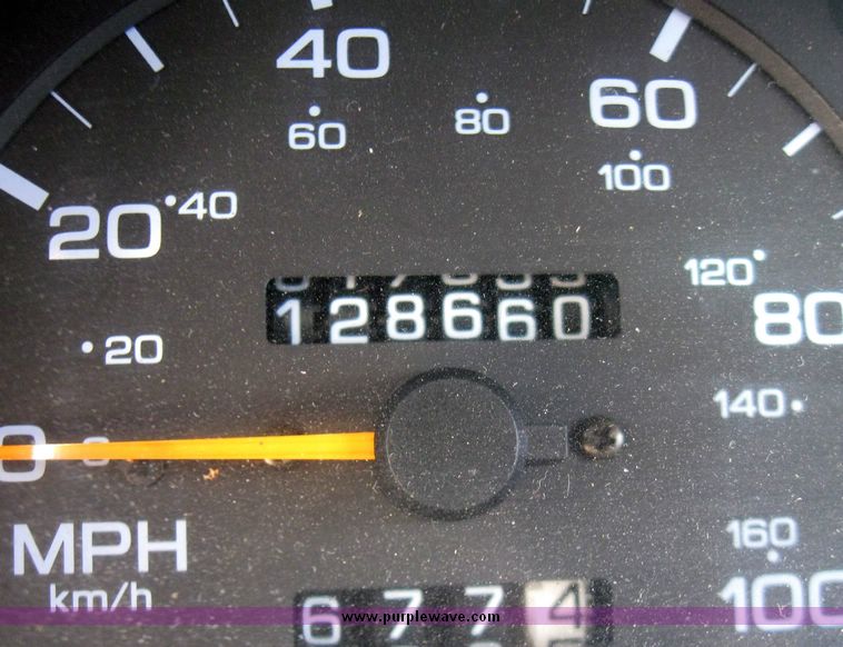 image for item 3363 1997 Nissan Altima