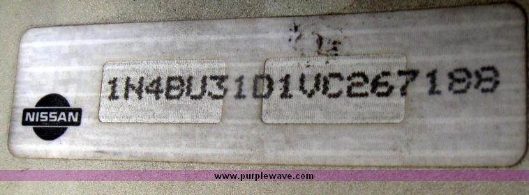 image for item 3363 1997 Nissan Altima