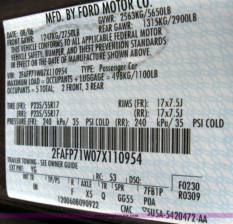 image for item 3364 2007 Ford Crown Victoria Police Interceptor