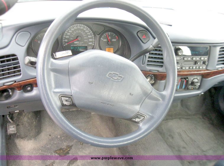 image for item 3366 2004 Chevrolet Impala