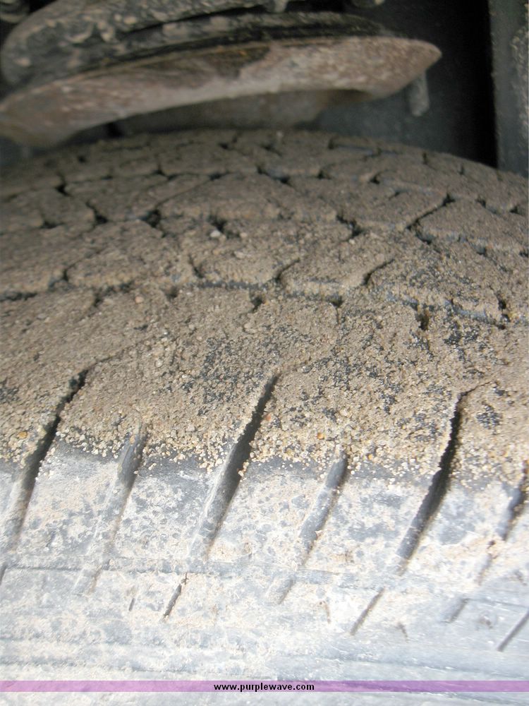 image for item 3366 2004 Chevrolet Impala