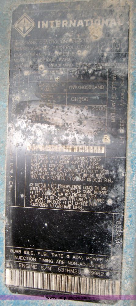 image for item 3372 2001 International Series 2654 dump truck with 15' dump bed