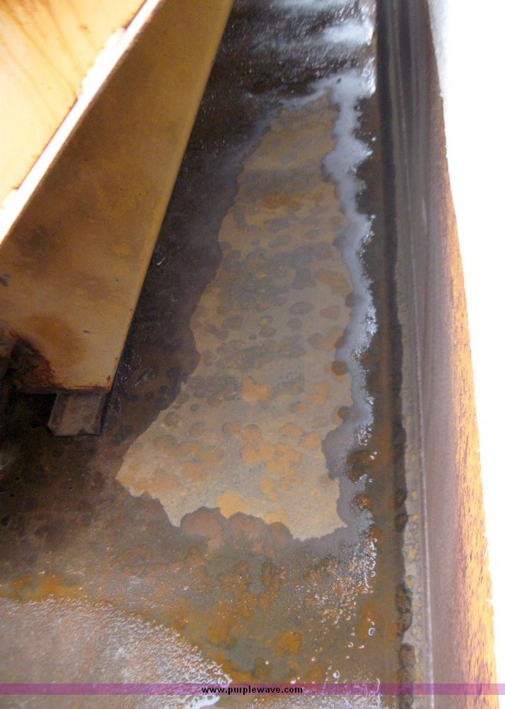 image for item 3373 2000 International Series 2654 dump truck with 15' dump bed