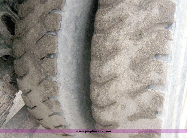 image for item 3373 2000 International Series 2654 dump truck with 15' dump bed