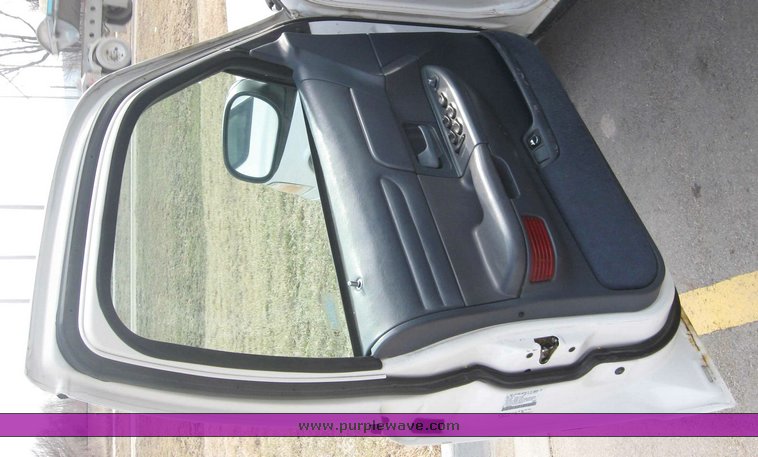 image for item 3390 1998 Ford Crown Victoria Police Interceptor