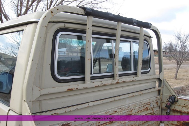 image for item 3437 1990 Toyota FJ75 Land Cruiser