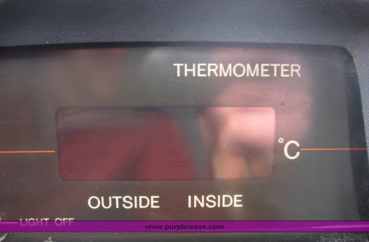 image for item 3437 1990 Toyota FJ75 Land Cruiser