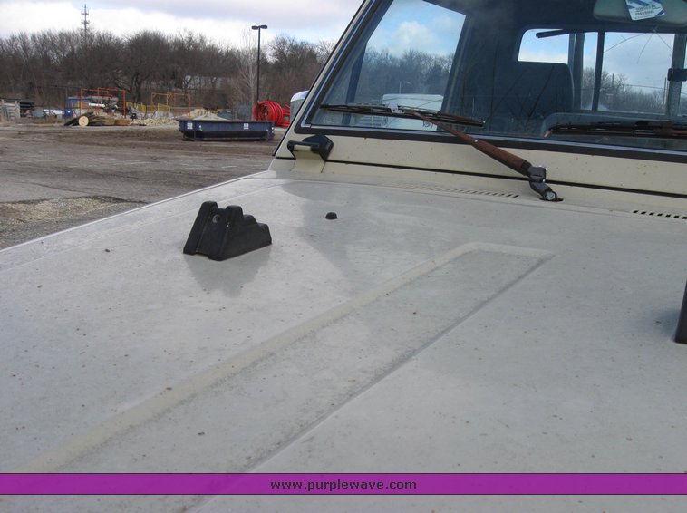 image for item 3437 1990 Toyota FJ75 Land Cruiser