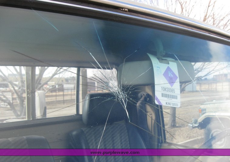 image for item 3438 1990 Toyota FJ75 Land Cruiser