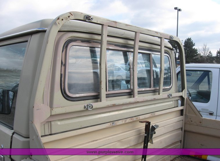 image for item 3438 1990 Toyota FJ75 Land Cruiser