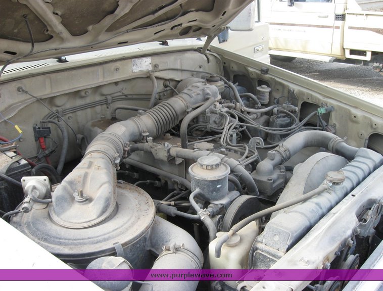 image for item 3438 1990 Toyota FJ75 Land Cruiser