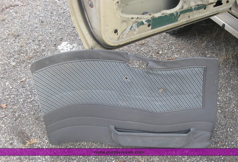 image for item 3438 1990 Toyota FJ75 Land Cruiser