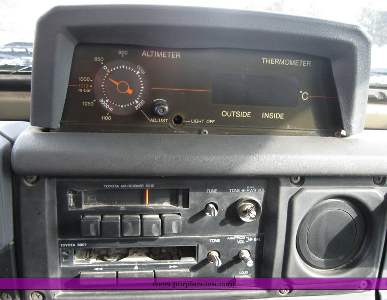 image for item 3438 1990 Toyota FJ75 Land Cruiser