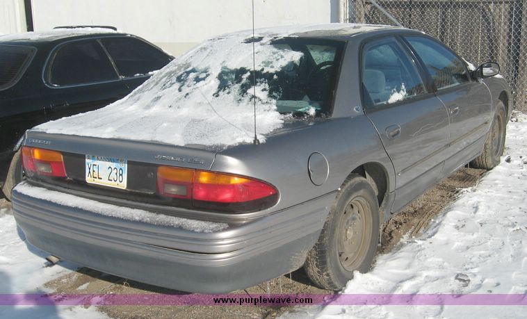 image for item 3882 1995 Eagle Vision ESI