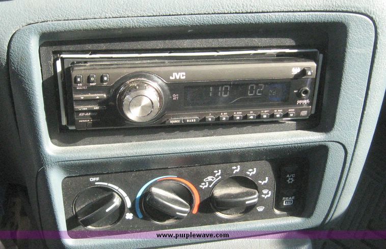 image for item 3882 1995 Eagle Vision ESI