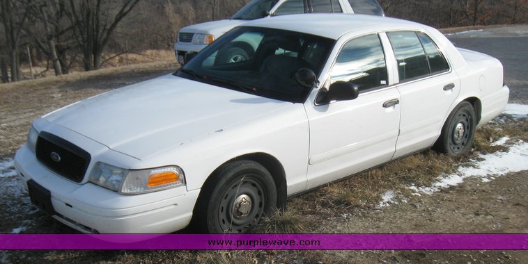 image for item 5451 2003 Ford Crown Victoria Police Interceptor