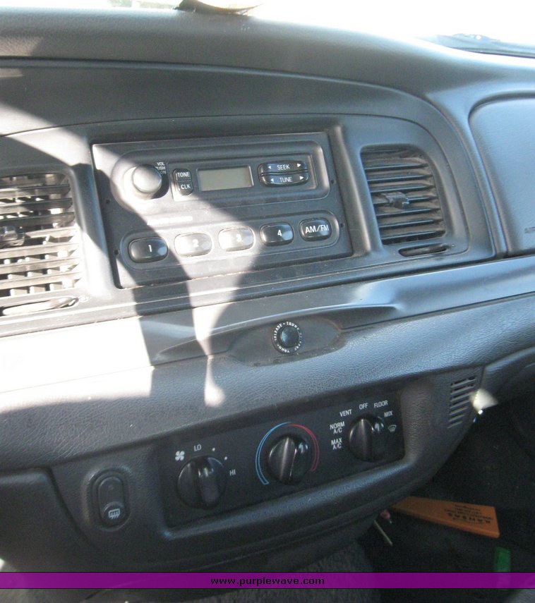 image for item 5451 2003 Ford Crown Victoria Police Interceptor