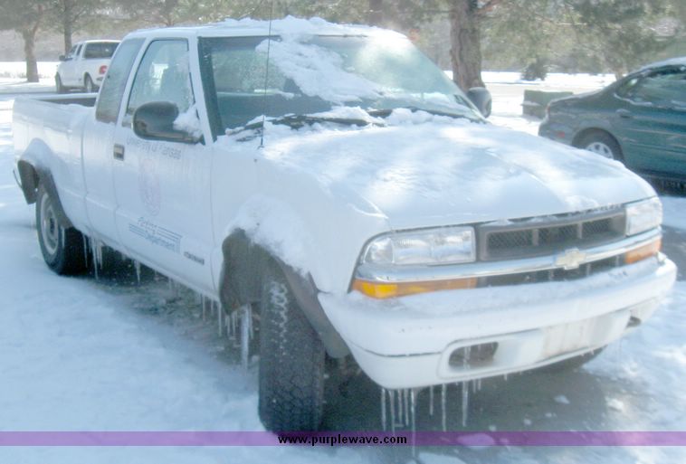 image for item 5465 1998 Chevrolet S10