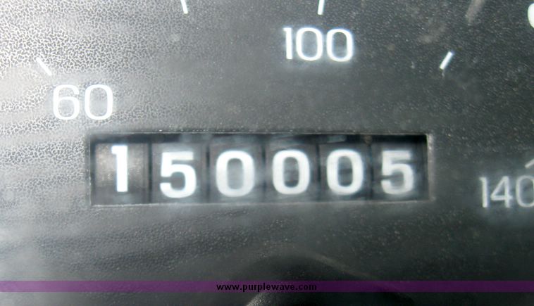 image for item 5466 1998 Ford Taurus