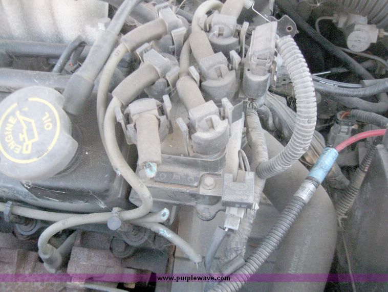 image for item 5468 1999 Ford Taurus SE station wagon