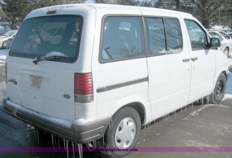image for item 5469 1997 Ford Aerostar