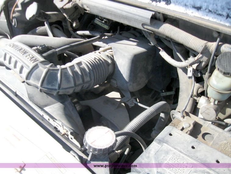 image for item 5469 1997 Ford Aerostar