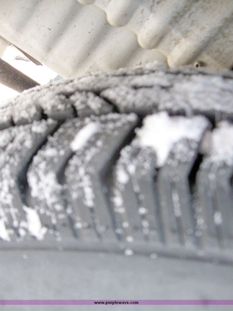 image for item 5469 1997 Ford Aerostar