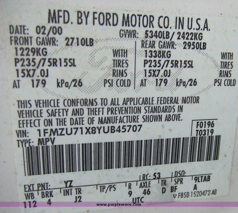 image for item 6652 2000 Ford Explorer XL