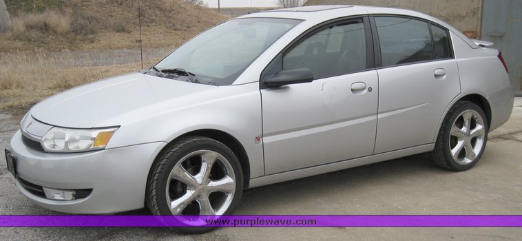 image for item 8200 2003 Saturn Ion