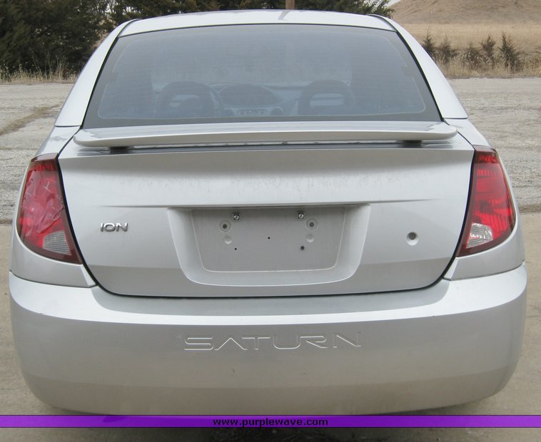 image for item 8200 2003 Saturn Ion