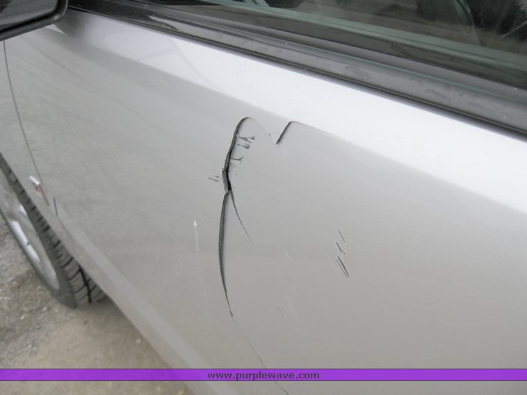 image for item 8200 2003 Saturn Ion