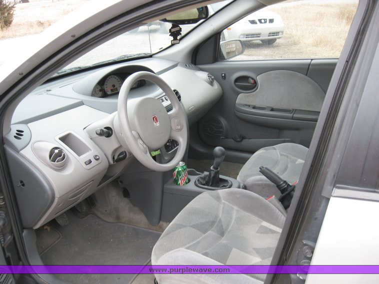 image for item 8200 2003 Saturn Ion