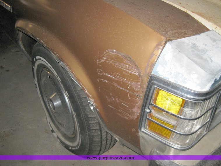 image for item 8202 1975 Buick Skylark