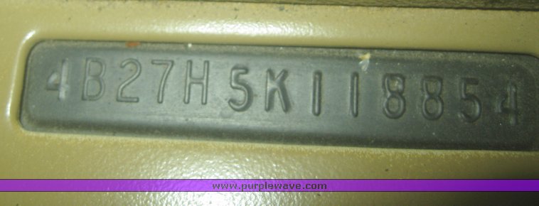 image for item 8202 1975 Buick Skylark