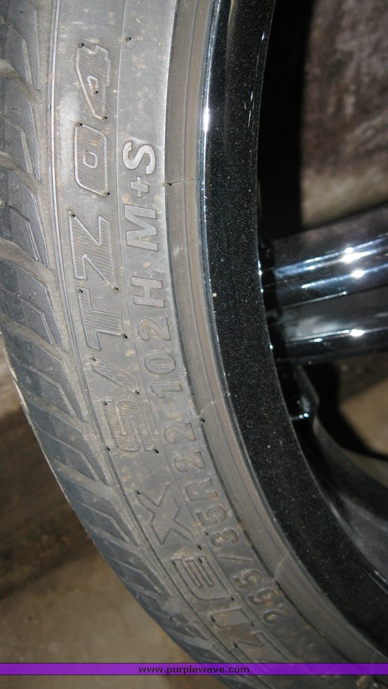 image for item 8204 (4) 265-35R22 102H Falken tires on Incubus rims