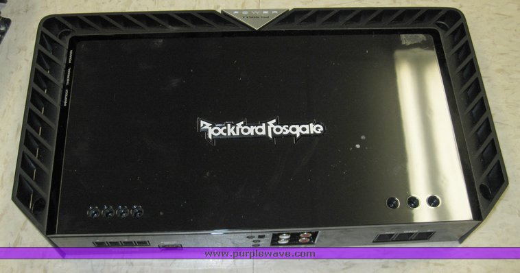 image for item 8251 Assorted electronics