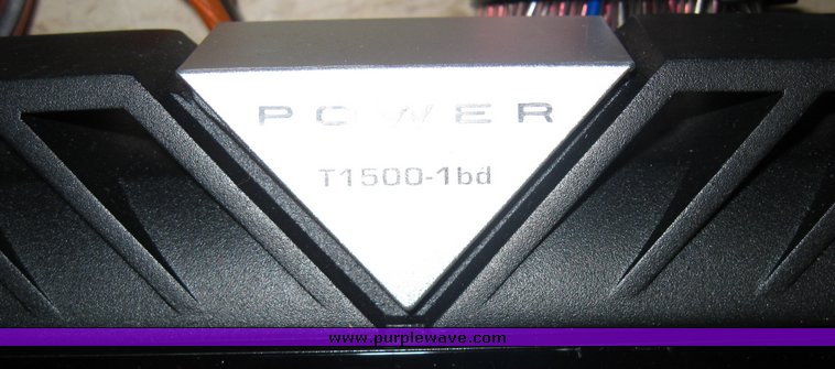 image for item 8251 Assorted electronics