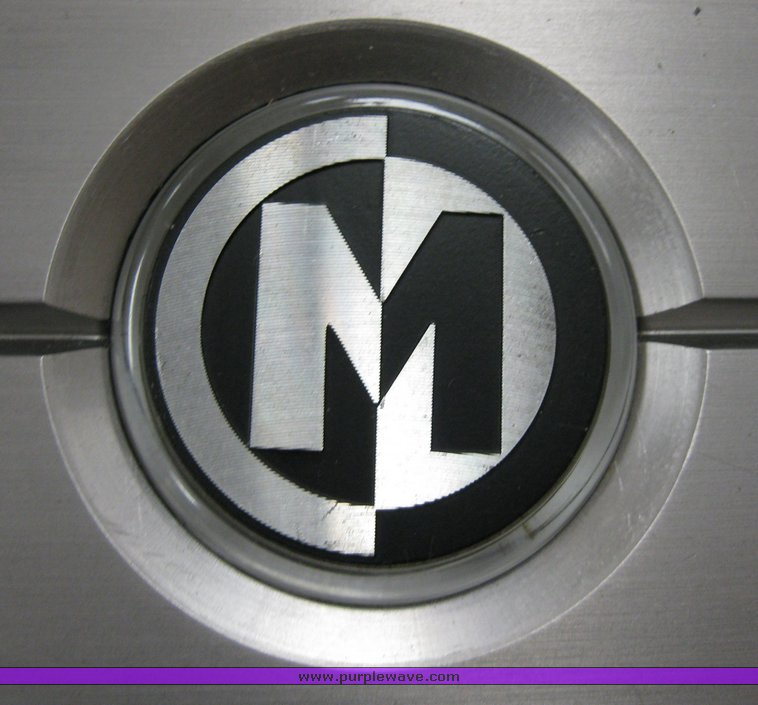 image for item 8251 Assorted electronics