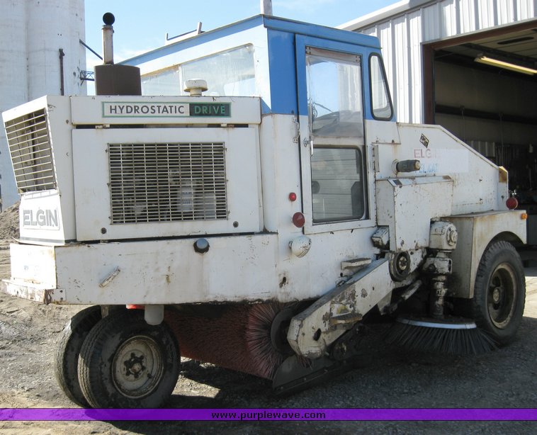 image for item 8432 1968 Elgin Model S street sweeper