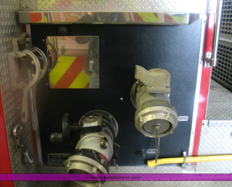 image for item 9000 1985 Pierce Dash pumper/tanker fire truck