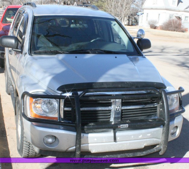 image for item 9001 2005 Dodge Durango SLT