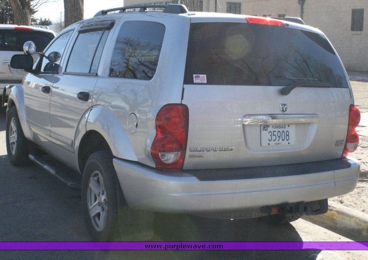 image for item 9001 2005 Dodge Durango SLT