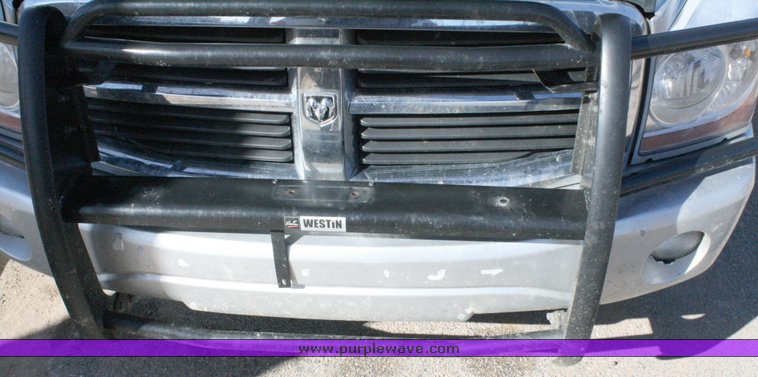 image for item 9001 2005 Dodge Durango SLT