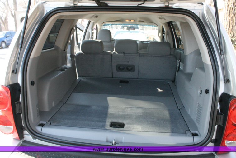 image for item 9002 2007 Dodge Durango SLT