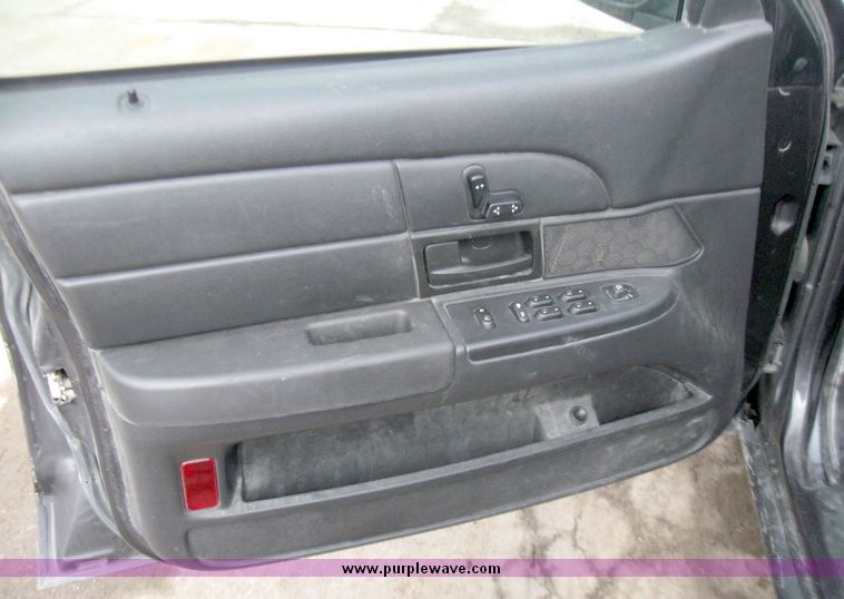 image for item 9369 2007 Ford Crown Victoria Police Interceptor